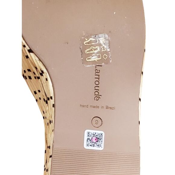 Larroude Florence Broderie Wedge Sandal in Beige and Black Raffia Size 9 - Picture 11 of 11